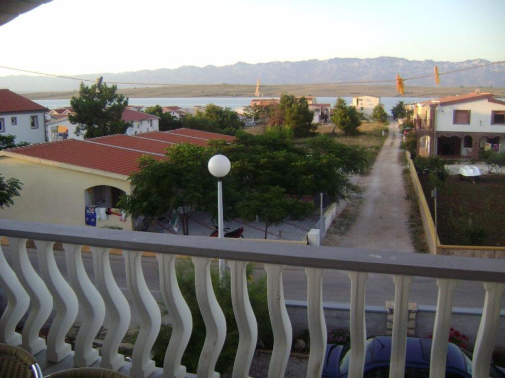 Apartmani Stjepan Veselko Vir Exterior foto